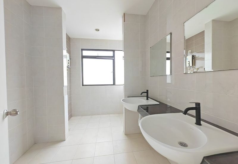 Super Link Corner House For Sale @ Horizon Hills