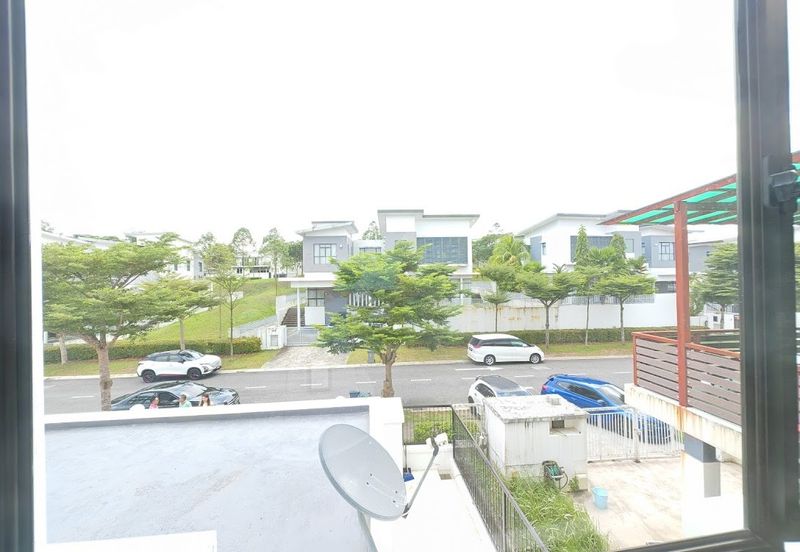 Super Link Corner House For Sale @ Horizon Hills
