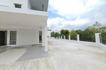 Super Link Corner House For Sale @ Horizon Hills
