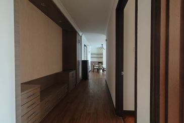 The Straits View, Bandar Baru Permas Jaya