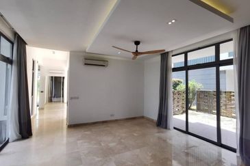 Noble Park @ East Ledang