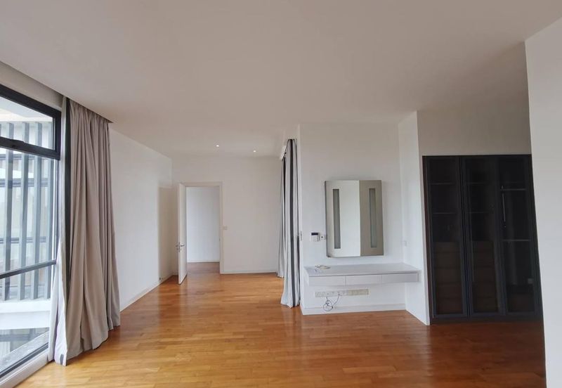 Noble Park @ East Ledang