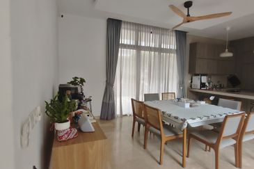 Noble Park @ East Ledang