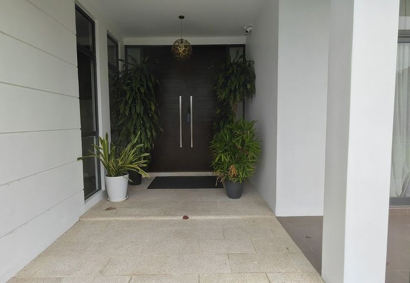 Noble Park @ East Ledang