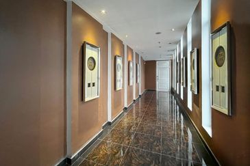 Somerset Puteri Harbour