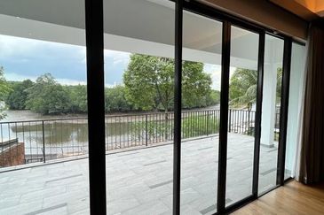 WaterEdge Residences