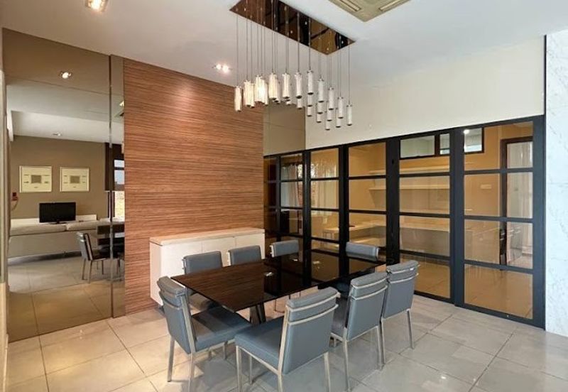 The WaterEdge Residences