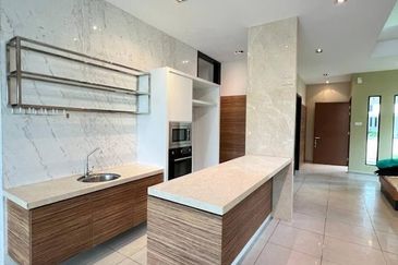 WaterEdge Residences