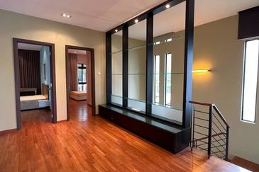 WaterEdge Residences