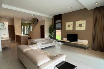 WaterEdge Residences