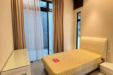 WaterEdge Residences