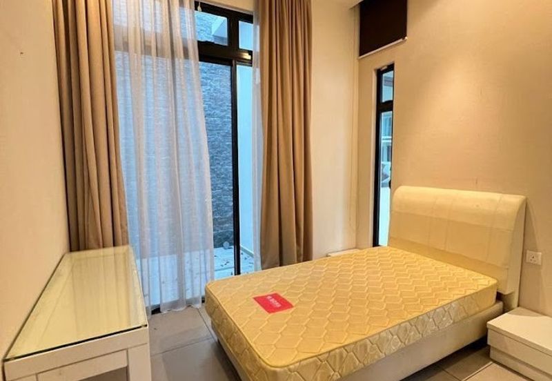 The WaterEdge Residences