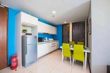 Sky Suites (Sky Hotel)