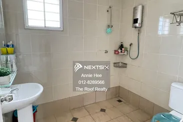 Taman Imperial Villa  Terrace  Fully Furnished