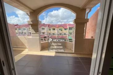 Taman Imperial Villa  Terrace  Fully Furnished