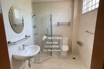 Taman Mont Tiara  Semi D Corner  For Sale