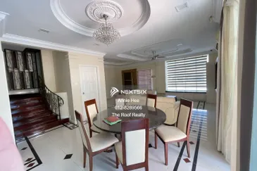 Taman Mont Tiara  Semi D Corner  For Sale