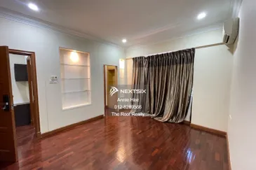 Taman Mont Tiara  Semi D Corner  For Sale