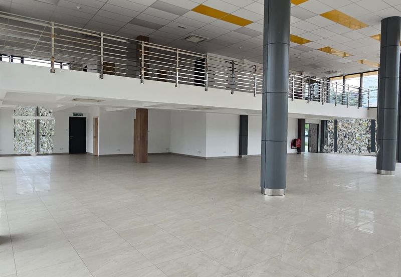 Frontage Commercial Building Ground Floor For Rent