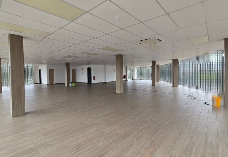 Frontage Commercial Building Ground Floor For Rent