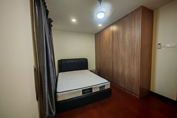 PELAGOS DESIGNER SUITES @ WATERFRONT