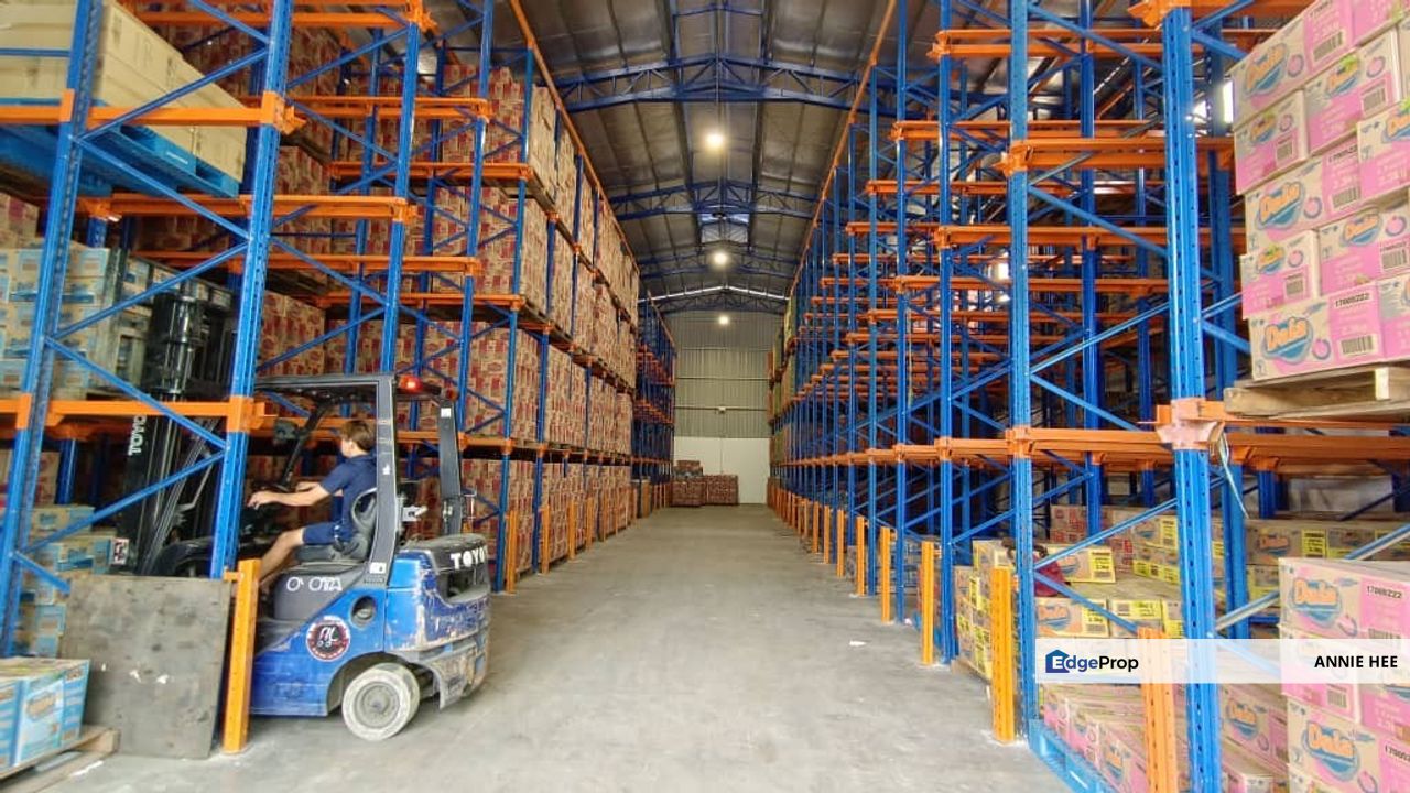 Under Bank Value Kolombong Warehouse For Sale, Sabah, Kota Kinabalu