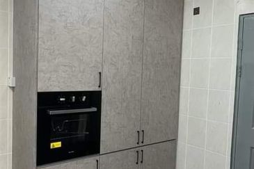 Taman Lavender Intermediate Terrace House for Sale