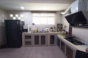 Taman Lavender Intermediate Terrace House for Sale