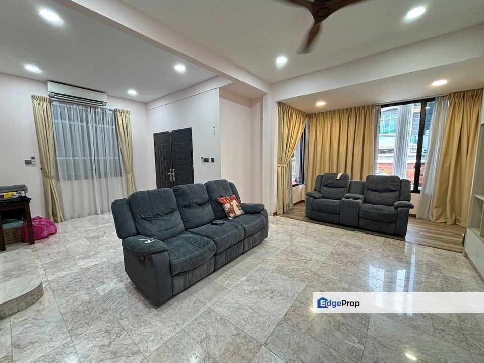 Taman Soon Kiong Semi-D Double Storey House For Sale, Sabah, Kota Kinabalu