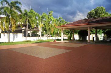 Private Bungalow @ Kota Kinabalu For Sale 