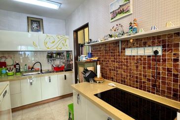 The Peak Vista (Likas)