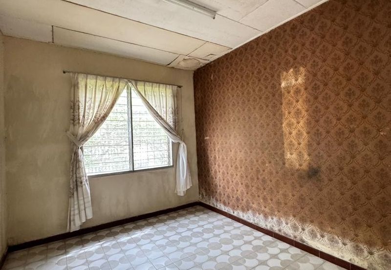 Taman Fortuna Single Storey Terrace Corner Lot For Sale