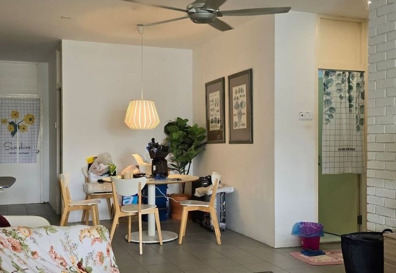 Foh Sang Single Storey Corner Lot For Sale