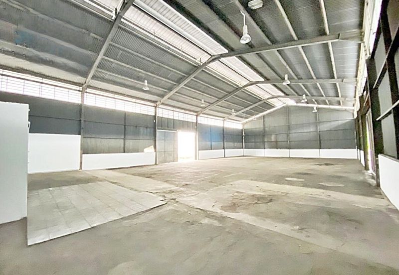 Kolombong Frontage Warehouse For Rent