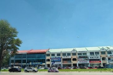 Frontage Adjoining Shoplot @ Kepayan For Rent