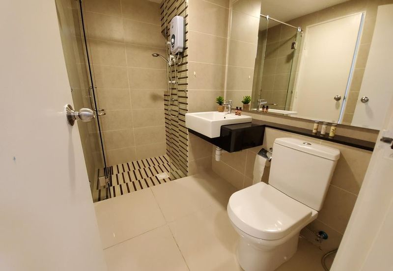 The Peak Soho Condominium Unit For Sale