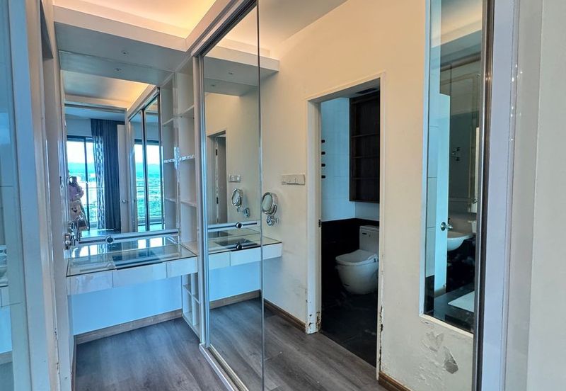 The Peak Vista (Likas)