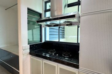 The Peak Vista (Likas)