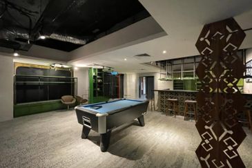 KK Riverson the Walk Shop Office Unit For Rent