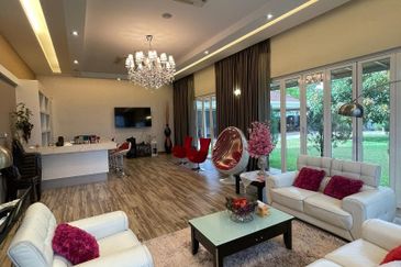 Likas Spacious and Cozy Bungalow Unit For Sale