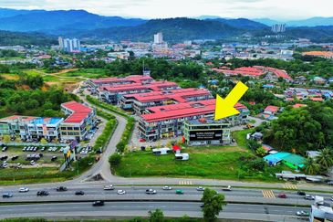 Suria Inanam Roadside 3+1 Storey Whole Building For Sale