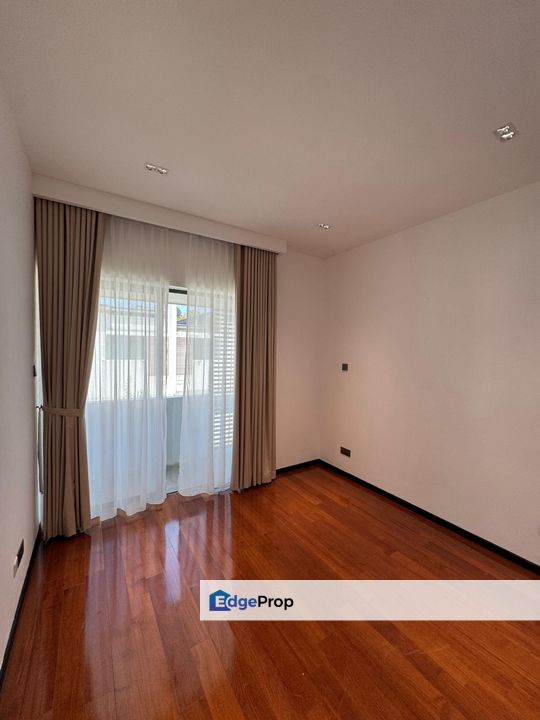 Taman Manikar Semi-Detached House For Sale, Sabah, Likas