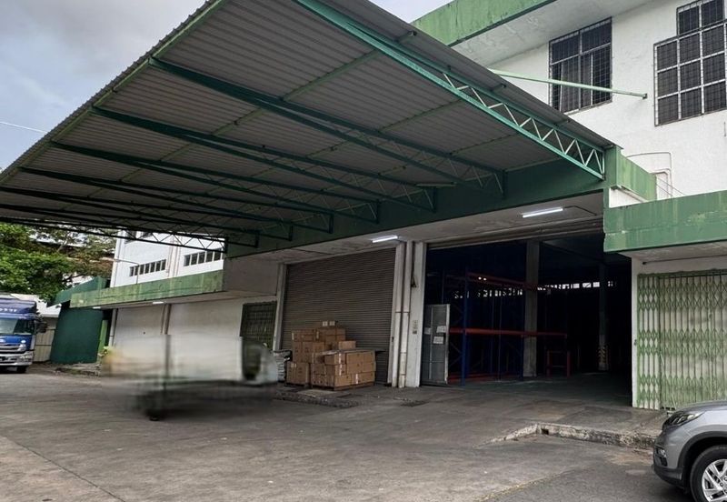 Warehouse cum Office @ Kolombong For Rent