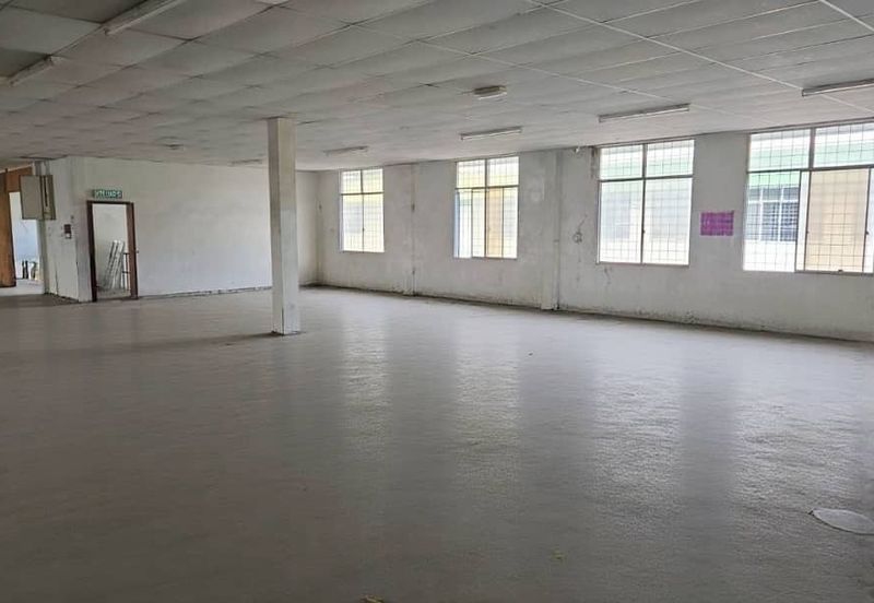 Warehouse cum Office @ Kolombong For Rent
