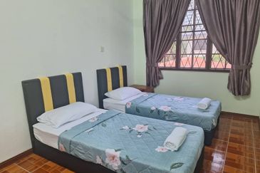 Under Bank Value| Taman Bahagia 2| Semi-D Double Storey| FOR SALE