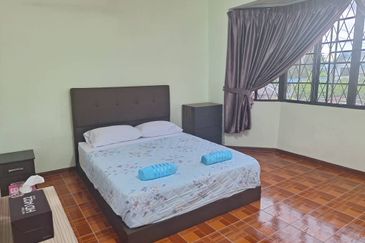 Under Bank Value| Taman Bahagia 2| Semi-D Double Storey| FOR SALE