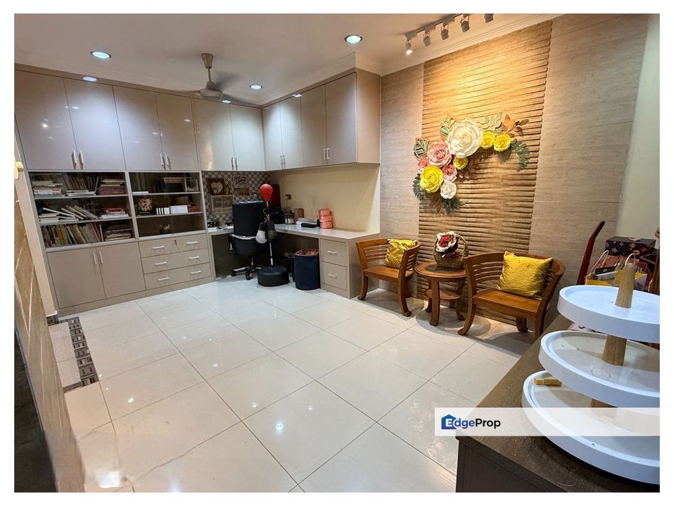 CL999 | Taman Jindo | 2 Storey Terrace | Intermediate House For Sale, Sabah, Kota Kinabalu