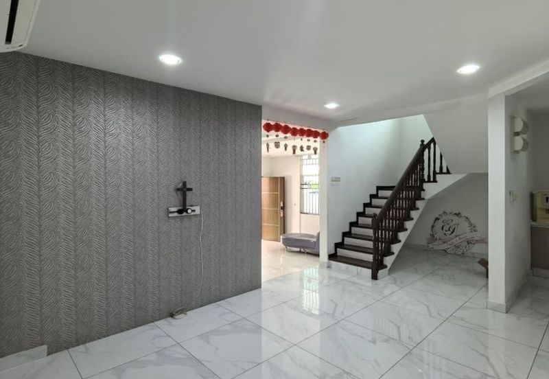 TAMAN CASAFABULOSA (HILLTOP 2)