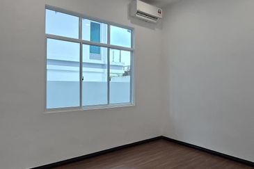 Penampang New Semi-Detached Double Storey For Sale