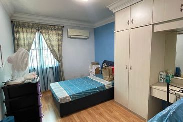 Taman Imperial Villa  Terrace  Fully Furnished